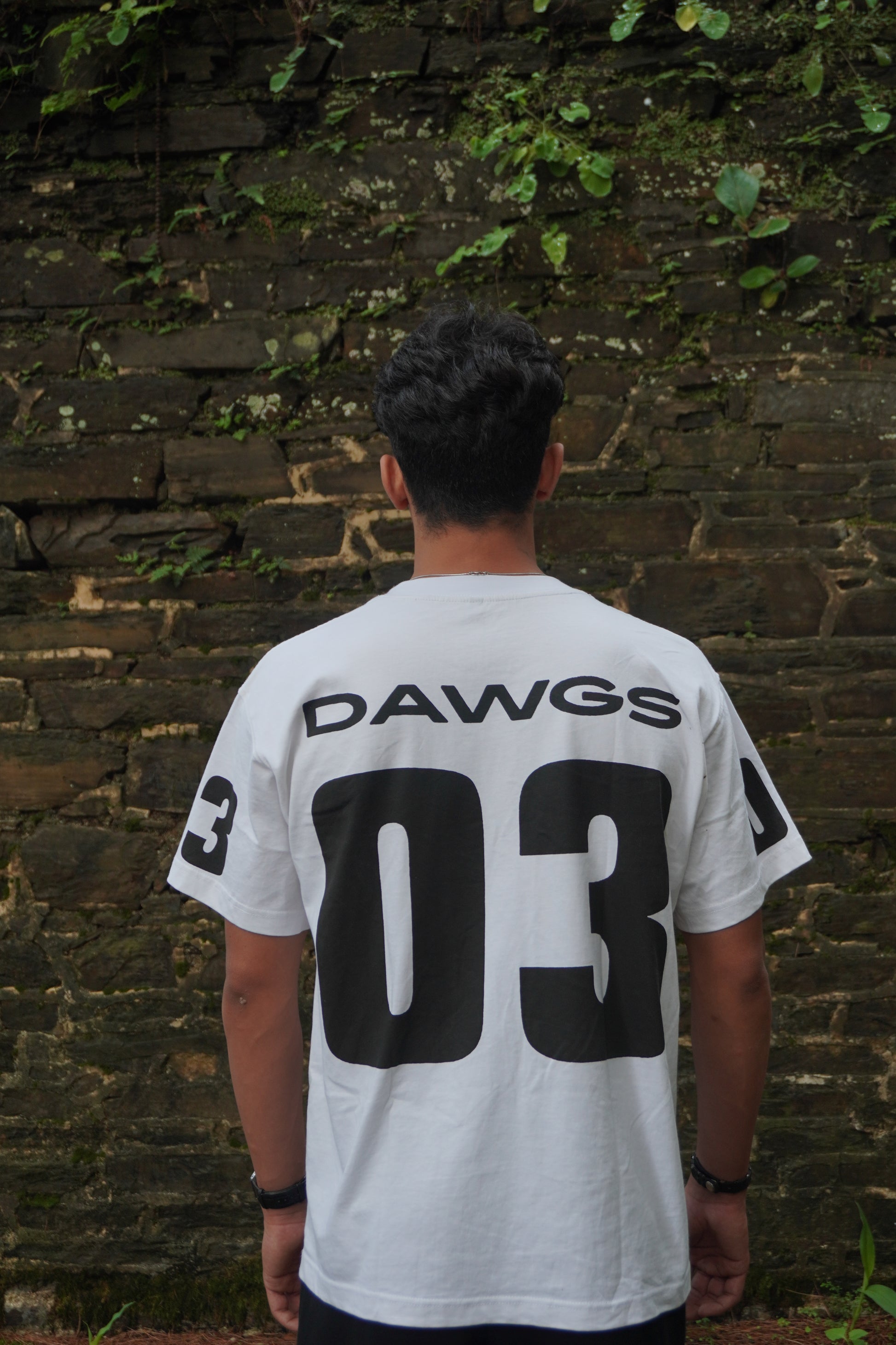 Dawgs 03 T-Shirt-White | Mogg Dawgs